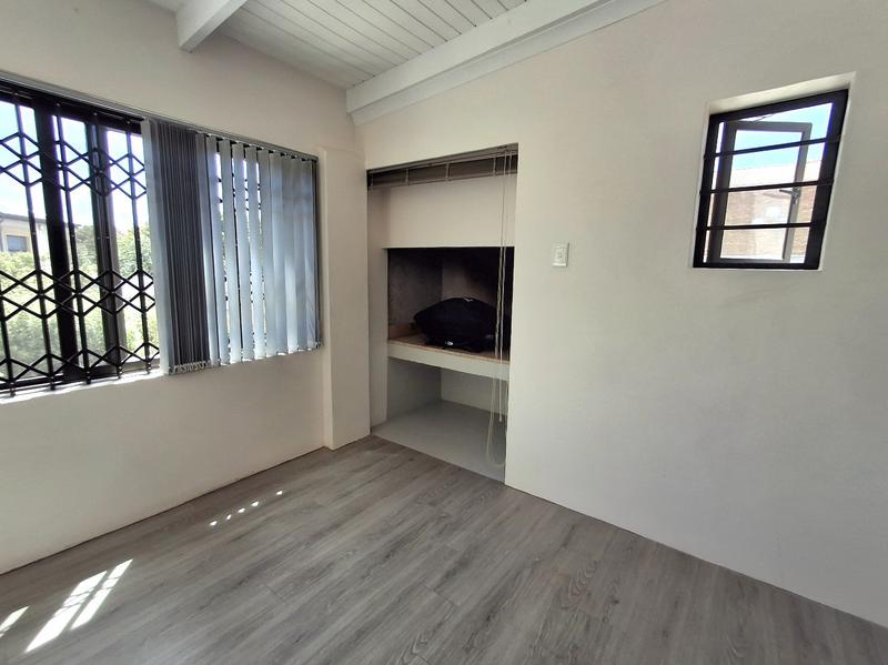 3 Bedroom Property for Sale in Britannia Bay Western Cape